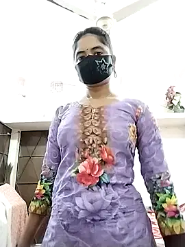 Puja-Rane online show from 12.17.25