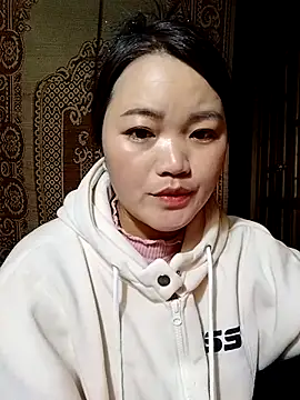 lusy-000 online show from 11.25.25