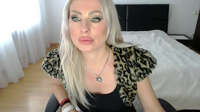 Tina Shines online show from 10.30.25