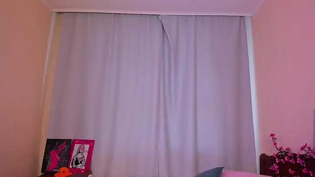Chloeee4200 online show from 06.17.26