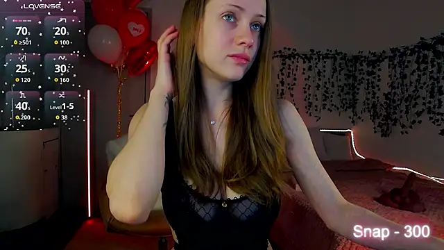 Snapshot of EvaLone1 chatting on 02.16.26 EvaLone1 online show from 02.16.26