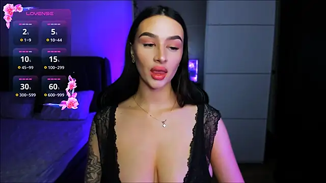 Snapshot of Veronica_Larsson chatting on 11.07.25 Veronica Larsson online show from 11.07.25