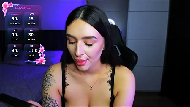 Snapshot of Veronica_Larsson chatting on 11.09.25 Veronica Larsson online show from 11.09.25