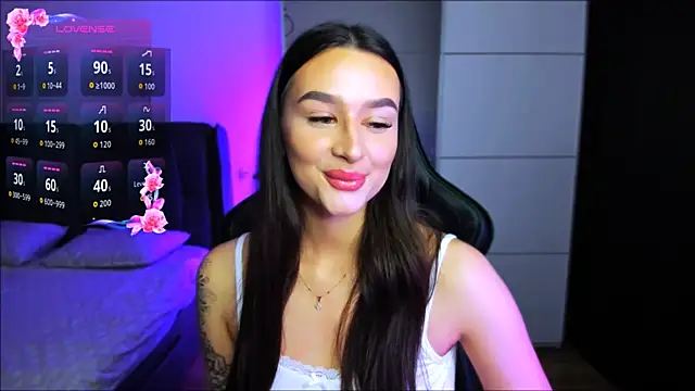 Snapshot of Veronica_Larsson chatting on 11.22.25 Veronica Larsson online show from 11.22.25