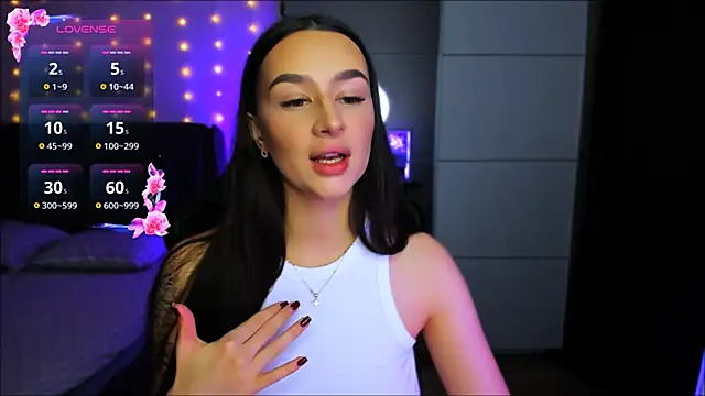 Snapshot of Veronica_Larsson chatting on 11.26.25 Veronica Larsson online show from 11.26.25