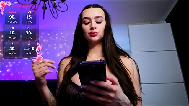 Veronica Larsson online show from 04.02.26