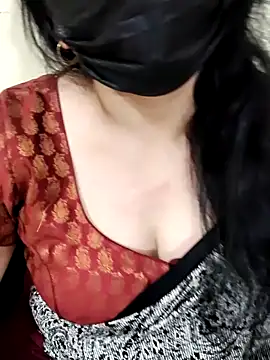 Devikha27 online show from 04.29.26