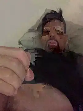 Snapshot of tantrii chatting on 04.12.26 tantrii online show from 04.12.26