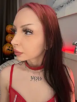 Lina Thornton  online show from 11.29.25