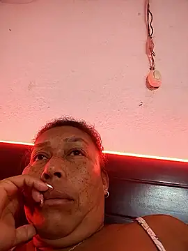 Naomi-Mature online show from 01.06.26