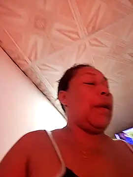 Naomi-Mature online show from 02.06.26