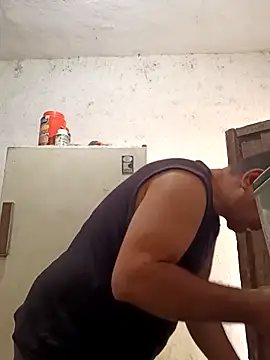 Snapshot of voyerista50 chatting on 09.27.25 voyerista50 online show from 09.27.25