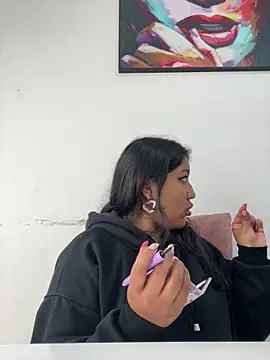 SharaRous online show from 11.18.25