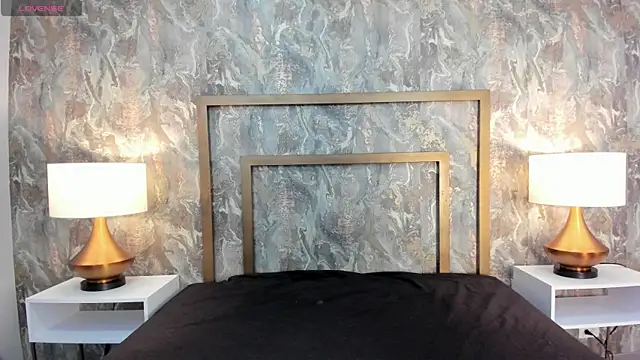 Snapshot of DannaBelucci chatting on 09.15.25 DannaBelucci online show from 09.15.25