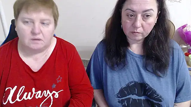 Snapshot of Bertie_Adeline chatting on 01.10.26 Bertie Adeline online show from 01.10.26