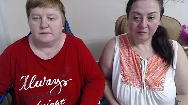 Snapshot of Bertie_Adeline chatting on 02.04.26 Bertie Adeline online show from 02.04.26