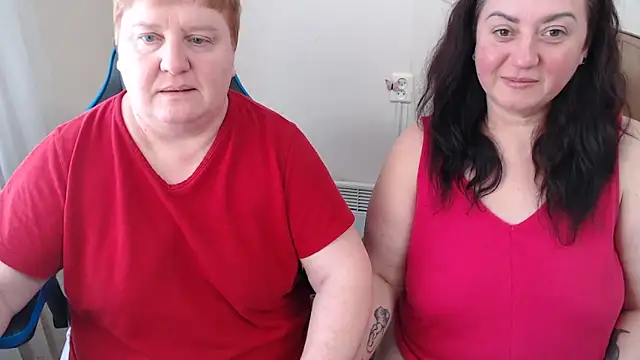 Snapshot of Bertie_Adeline chatting on 02.19.26 Bertie Adeline online show from 02.19.26