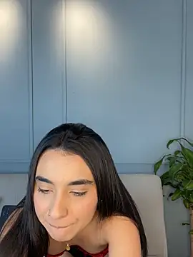 Snapshot of Zafira_Montiel chatting on 11.26.25 Zafira Montiel online show from 11.26.25