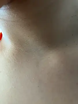 Snapshot of CatadeLuca chatting on 12.15.25 CatadeLuca online show from 12.15.25