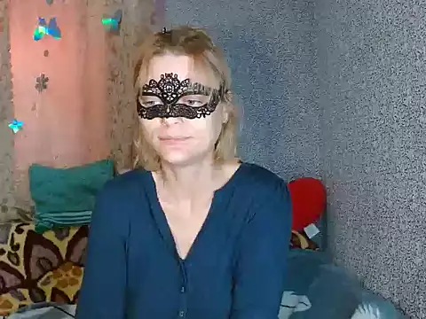 Miss Nona online show from 09.24.25