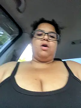 Snapshot of wishuhope4 chatting on 10.13.25 wishuhope4 online show from 10.13.25