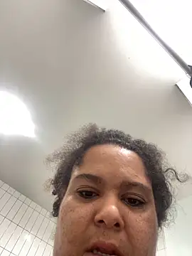 Snapshot of wishuhope4 chatting on 10.17.25 wishuhope4 online show from 10.17.25