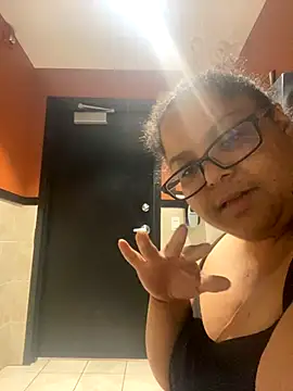 Snapshot of wishuhope4 chatting on 12.03.25 wishuhope4 online show from 12.03.25