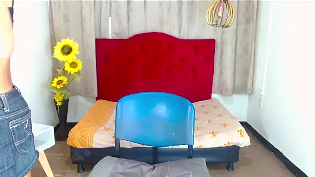 luisa  torres online show from 11.23.25