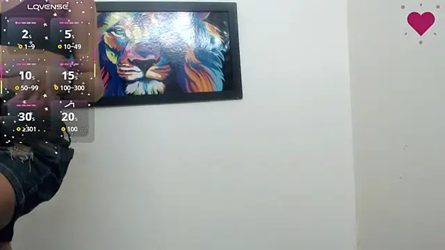 Snapshot of luisa__torres chatting on 02.27.26 luisa torres online show from 02.27.26