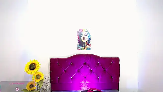 Snapshot of luisa__torres chatting on 03.06.26 luisa torres online show from 03.06.26