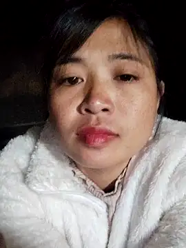 Snapshot of Angela-babyxx chatting on 12.14.25 Angela-babyxx online show from 12.14.25