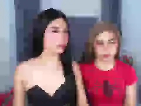 Snapshot of MaxCollins chatting on 05.03.26 MaxCollins online show from 05.03.26