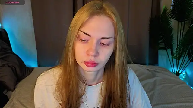 Jennie Hunter online show from 04.12.26