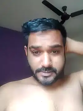 Snapshot of avi007p chatting on 10.23.25 avi007p online show from 10.23.25