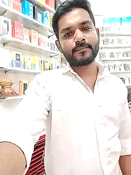 Snapshot of avi007p chatting on 10.25.25 avi007p online show from 10.25.25