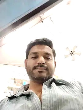 Snapshot of avi007p chatting on 11.11.25 avi007p online show from 11.11.25