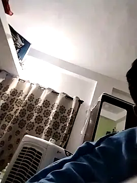 Snapshot of avi007p chatting on 11.15.25 avi007p online show from 11.15.25