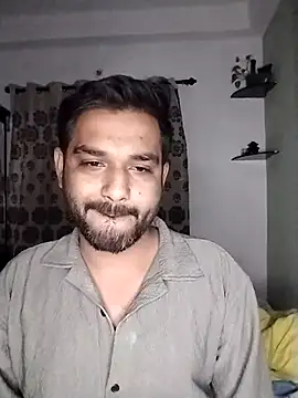 Snapshot of avi007p chatting on 11.18.25 avi007p online show from 11.18.25