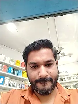 Snapshot of avi007p chatting on 12.02.25 avi007p online show from 12.02.25