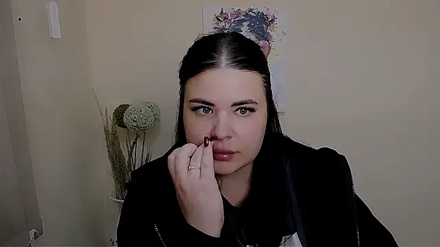  Trisha li online show from 09.30.25