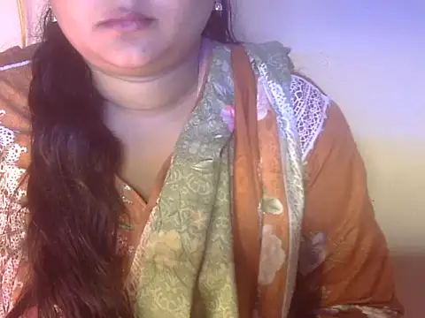 Snapshot of Saniya_K chatting on 09.19.25 Saniya K online show from 09.19.25