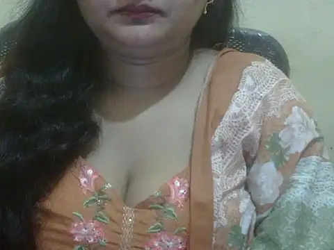 Snapshot of Saniya_K chatting on 10.27.25 Saniya K online show from 10.27.25