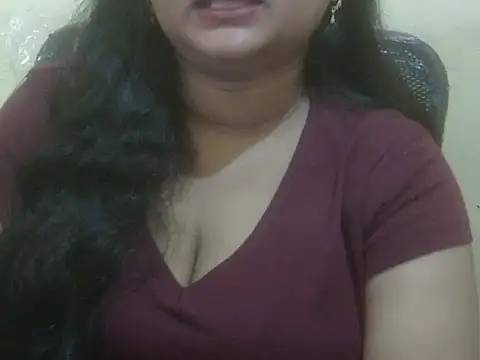 Snapshot of Saniya_K chatting on 10.28.25 Saniya K online show from 10.28.25