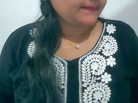 Saniya K online show from 12.03.25