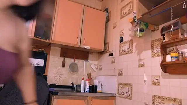 DierdreCousineau online show from 10.09.25