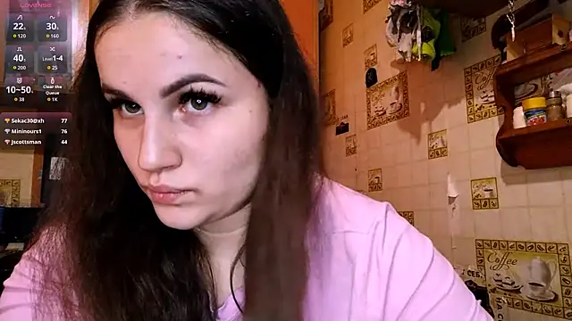 DierdreCousineau online show from 11.10.25