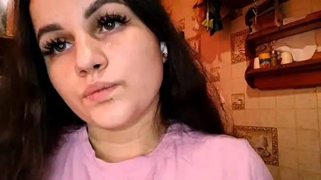 DierdreCousineau online show from 11.13.25