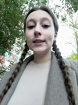 FroggyAnna online show from 10.01.25