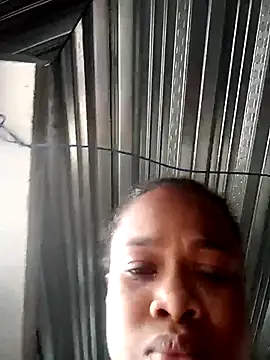 Snapshot of sexy-colombiana chatting on 10.06.25 sexy-colombiana online show from 10.06.25