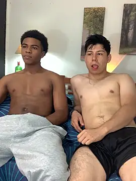 Snapshot of DEMOND_333 chatting on 11.02.25 DEMOND 333 online show from 11.02.25